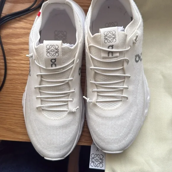 Loewe White Women's Sneakers - Picture 3 of 16